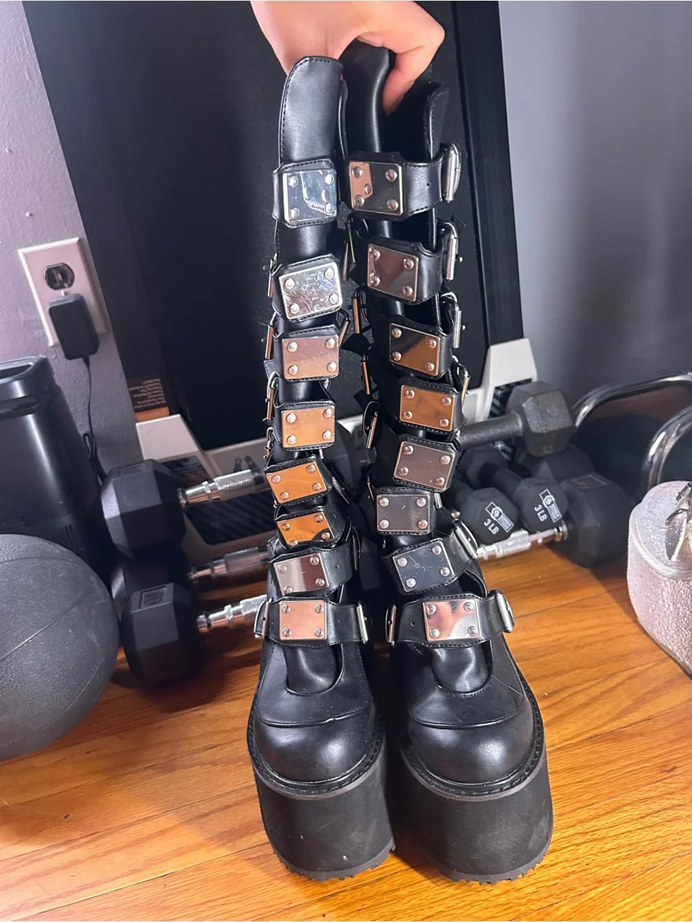 Demonia Black swing 815